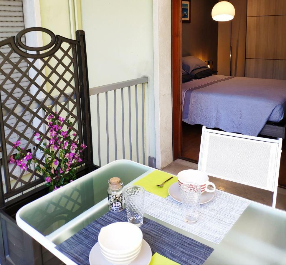 Appartement Bed & Smile à Valeggio sul Mincio Extérieur photo
